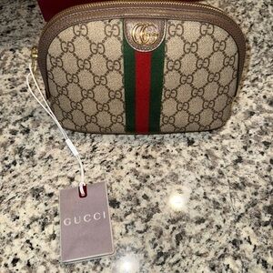 Gucci Beige and Red Cosmetic Bag